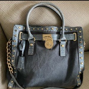 🔴Michael Kors Large Blue Denim Hamilton Bag with Gold Studs